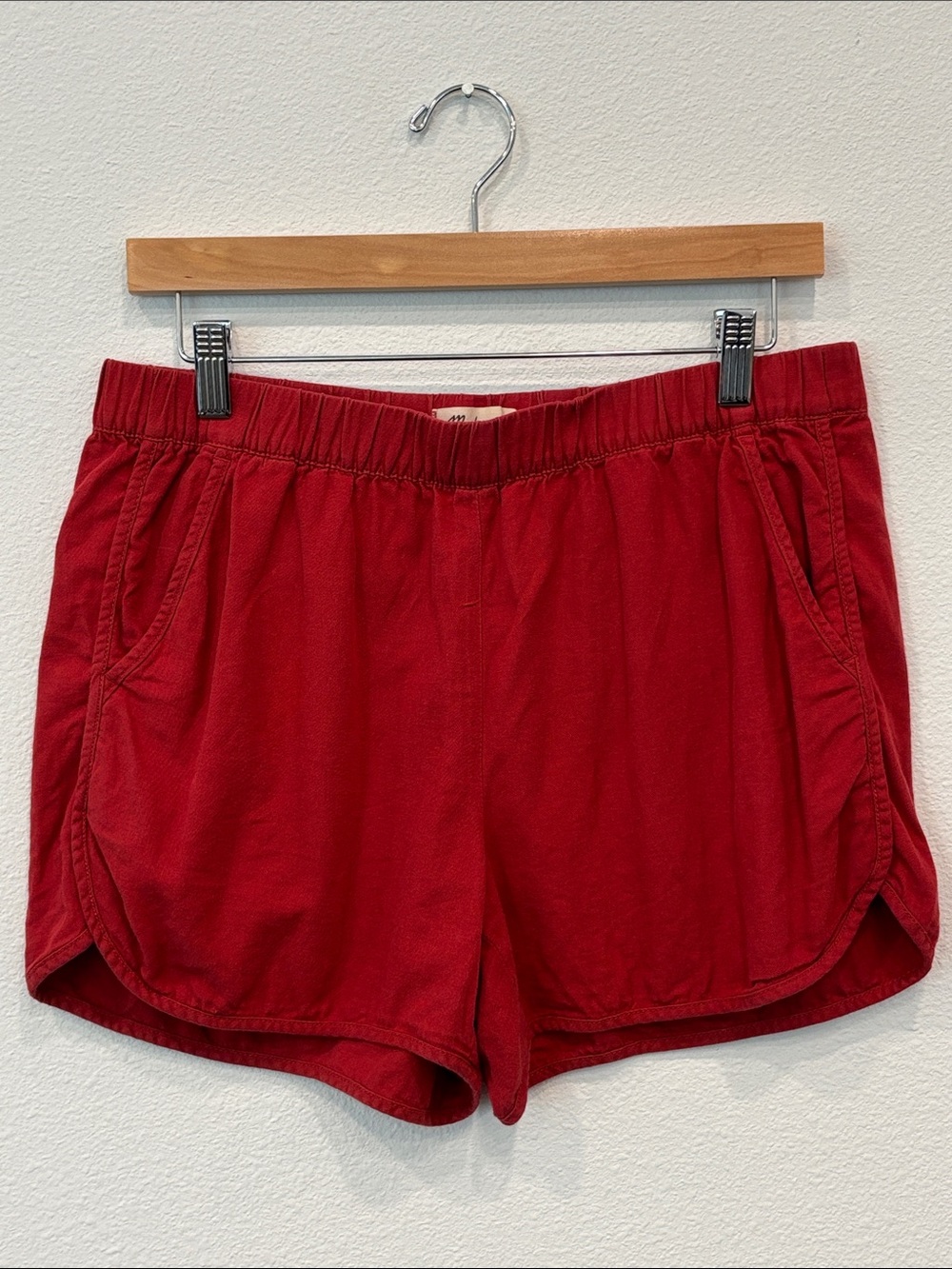Madewell Women’s Red Athletic Drawstring Shorts Size M